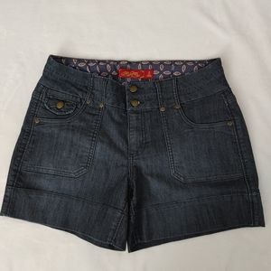 Women's size 6 casual jean shorts